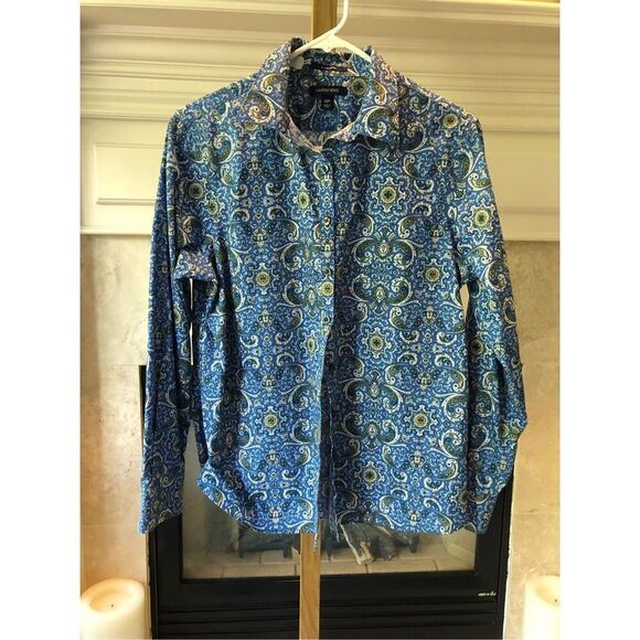 Lands End (Elinore Olsen engraved) Women’s Blue Paisley Collared Button Up Long - Picture 2 of 8